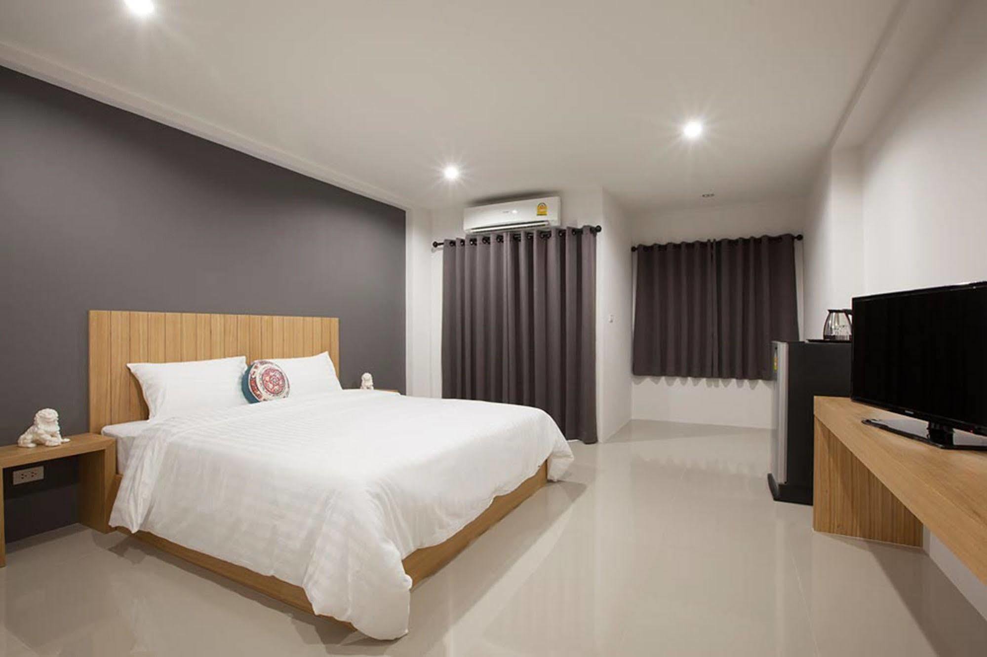 Pixel Hostel Phuket Airport Landkreis Landkreis Thalang Exterior foto