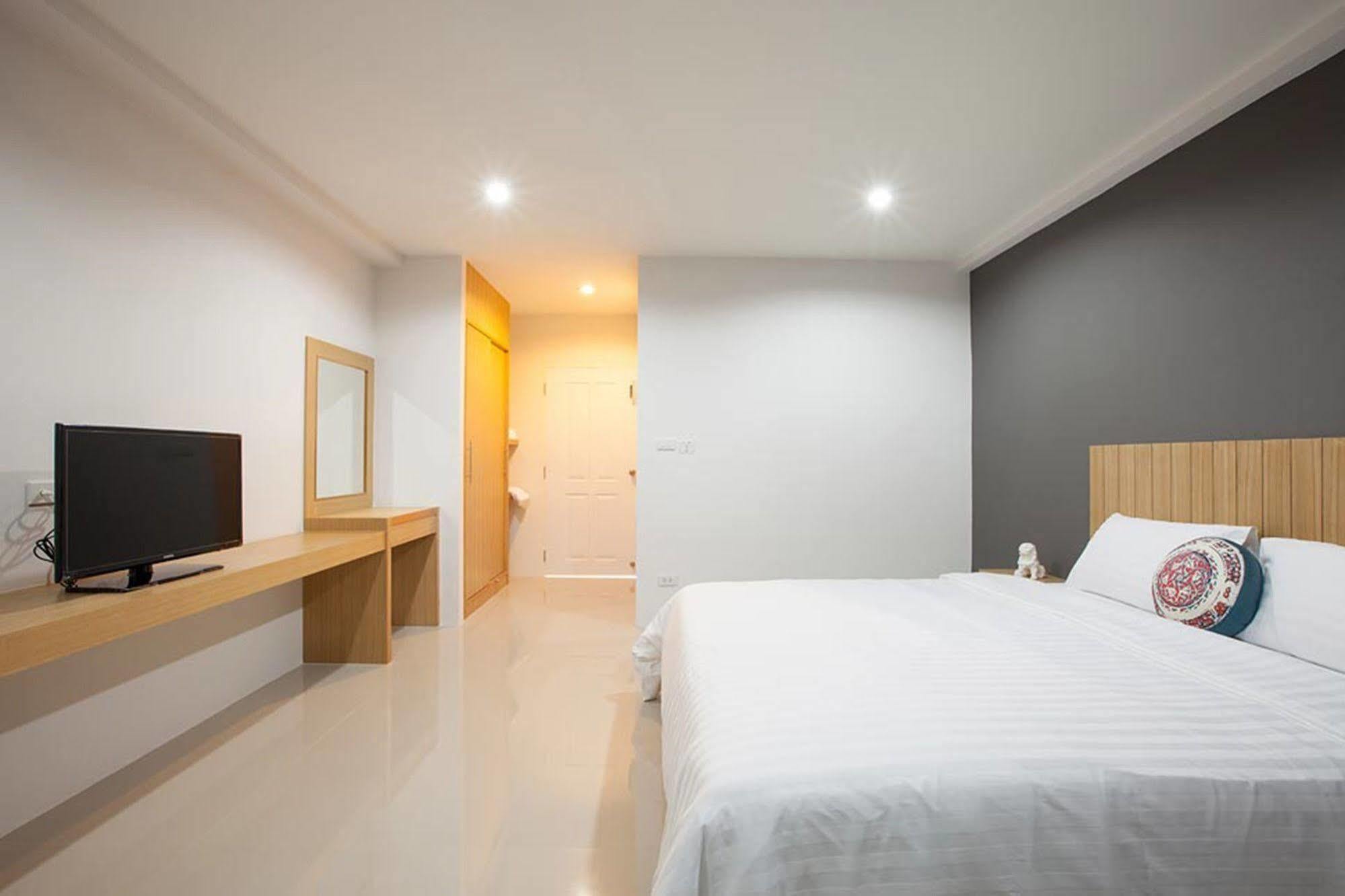 Pixel Hostel Phuket Airport Landkreis Landkreis Thalang Exterior foto